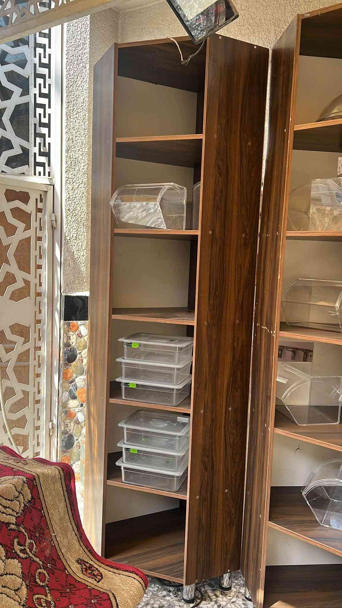 السلام عليكم ديكور بهذا الشكل للبيع مكاني بغداد المشتل للتواصل متواجد على ماسنجر و هذا رقمي ***********

نص مكتوب في الصور:
- 1 2 3 ست خانات زائد وحده فوك 4 5 6
- طول الخانة 38 سنتم