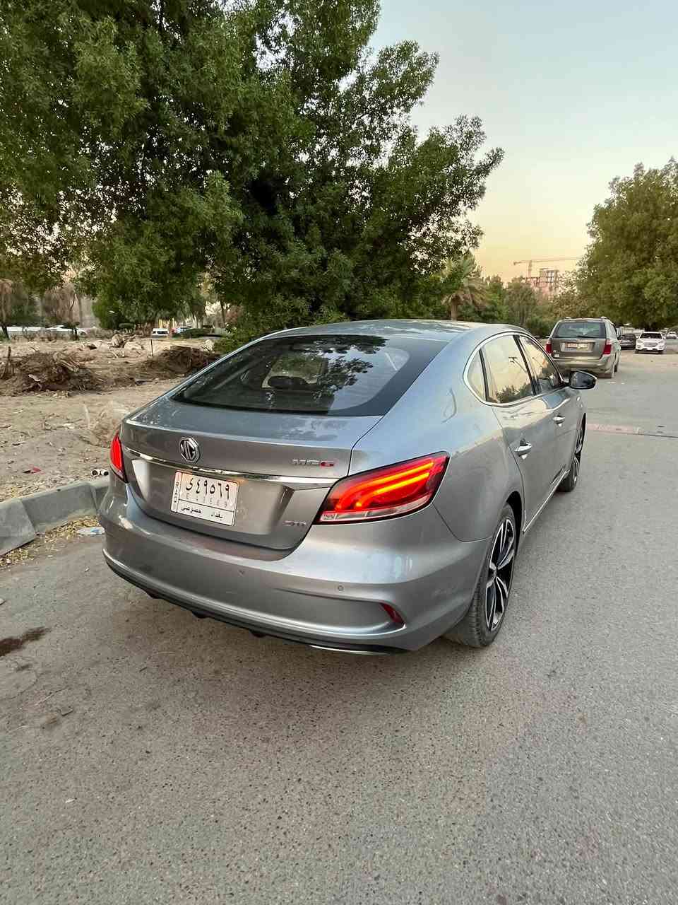 MG6 Trophy 2022

* محرك 1.5 Turbo
* گير 7 سرعات DCT
* دفع أمامي
* فول مواصفات أعلى فئة
* داخلية جلد
* شاشة وسطية + شاشة معلومات
* كاميرا وحساسات خلفية
* مثبت سرعة
* أنظمة ABS + ESP + TCS
* ماشية: 32,000 كم فقط
* بدون صبغ وبدون حوادث مكفولة 
* نظيفة جداً جداً
* داخل ضمان الوكالة
* رقم بغداد بإسمي // عنواني بغداد  
* للتواصل واتساب ***********
