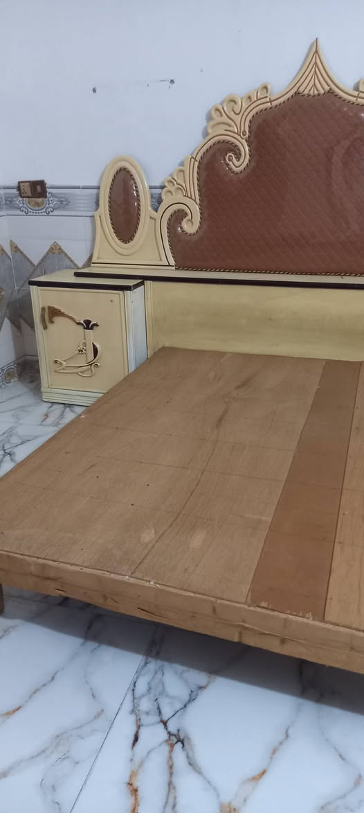جربايه نفرين • خشب اصلي • نظيف