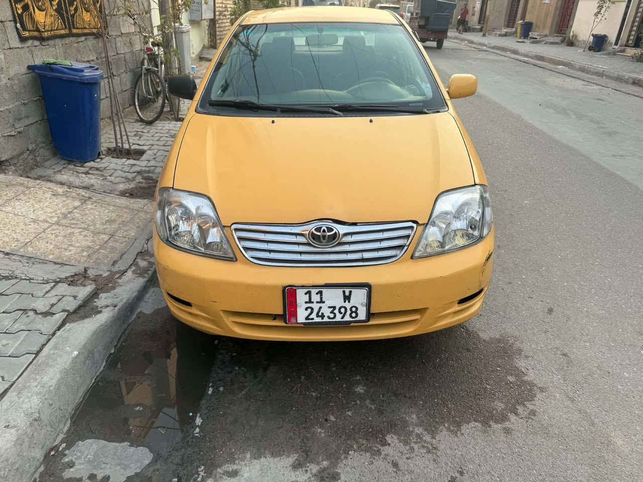 كورلا بكاتشو ٢٠٠٤ محرك  ١٨٠٠ المرغوب   كير تبريد سياره مكفوله من الضربه لغد شاصي تكم كفاله للبيع لو مروس *********** مكاني بغداد
