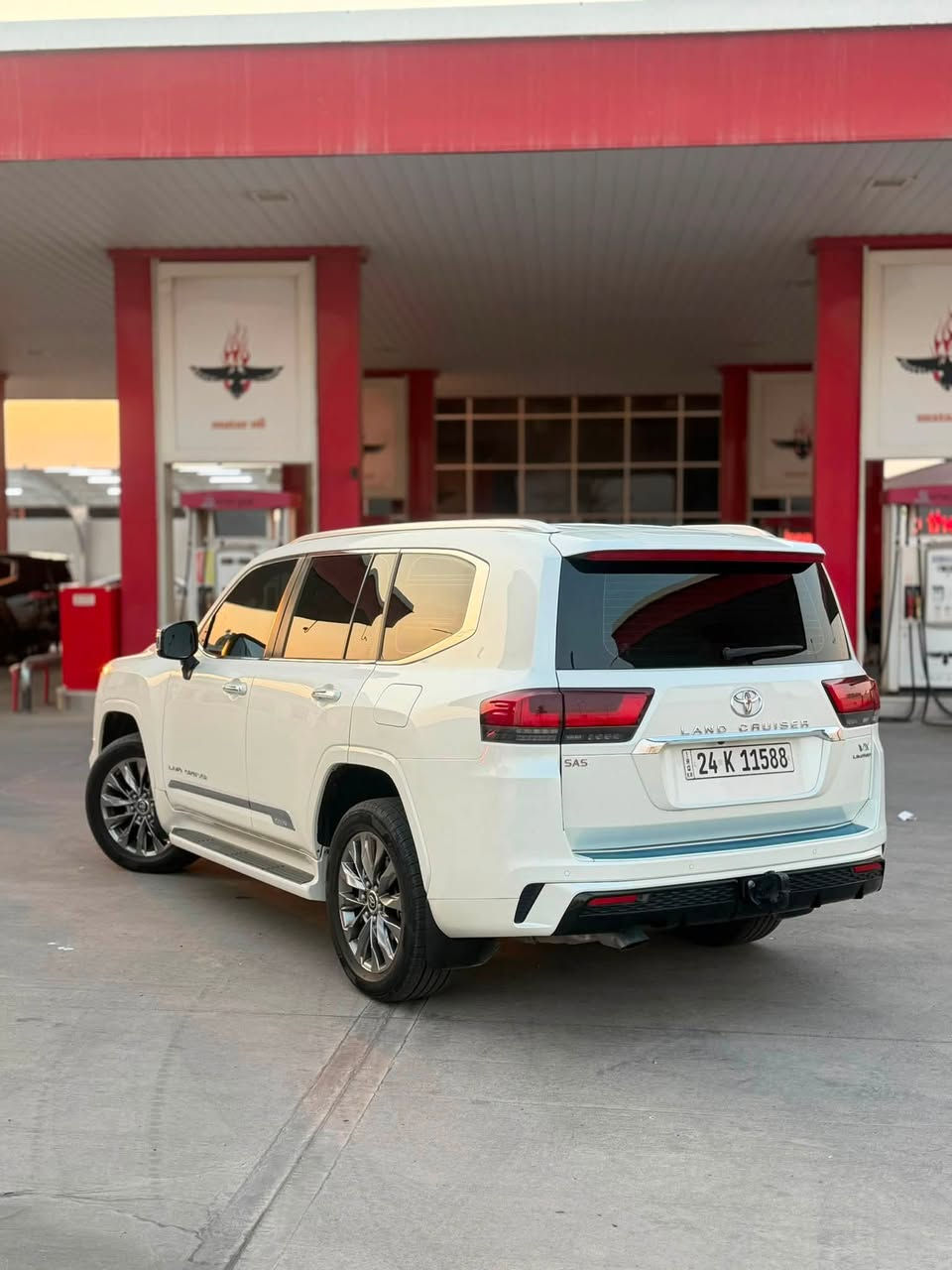 لاندكروز 2023
ليمتد vx شركة ساز درجة اولا
السعر 645$
لمواصفات معروفة 
كراسي تدفه وتبريد خزن ميموري كراسي لخلفيه كهرباء رادار امامي تحديد مسار 4 كامرات لبواب شفط 
لكيلومتر 80 الف
6سلندر تنفس طبيعي 
لعنوان كركوك
لموبايل
***********
