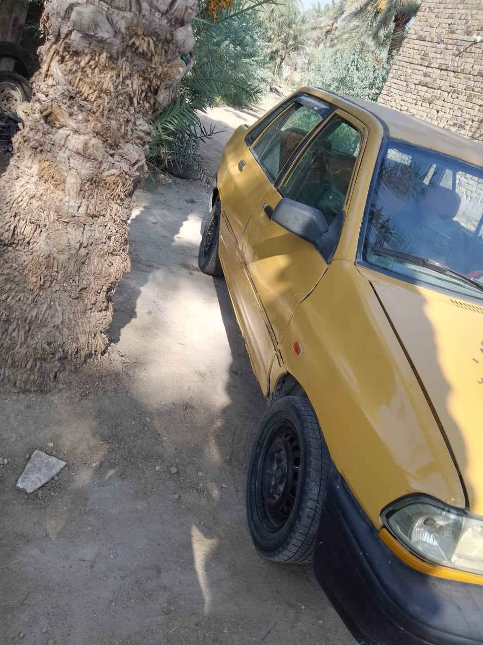 السلام عليكم سايبه للبيع موديل 13 جير مكينه جدد هيئه وغرامات مصغره راعيه موجود سعرها 15 ورقه بيها مجال ***********
