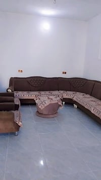 تخم • كنب • قابل تفاوض
