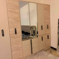 غرفة 8 قطع   مراية عامودية كنتور 6 بوب  وباب عدد2  🛑كما موضح بلصورة 🛑 ...