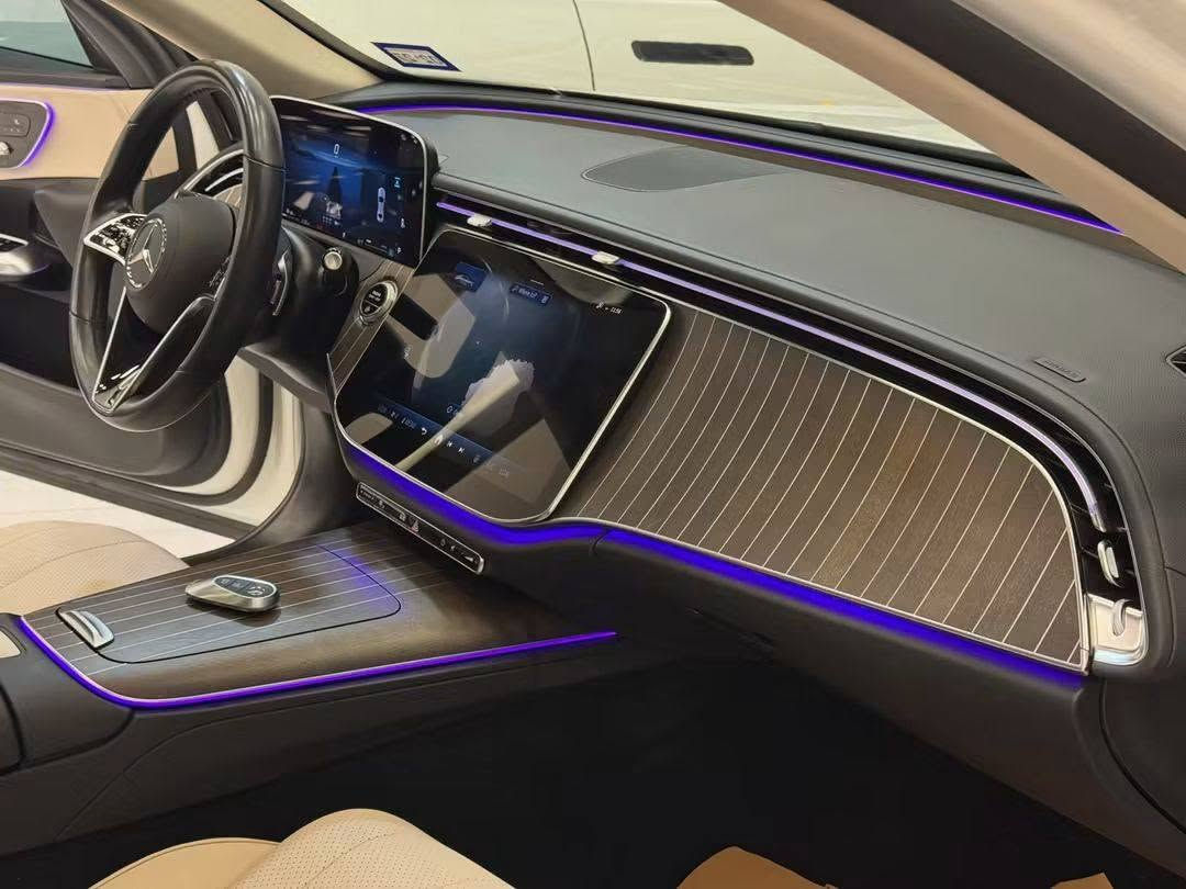 مرسيدس E350 AMG • ٢٠٢٥ • وارد امريكي