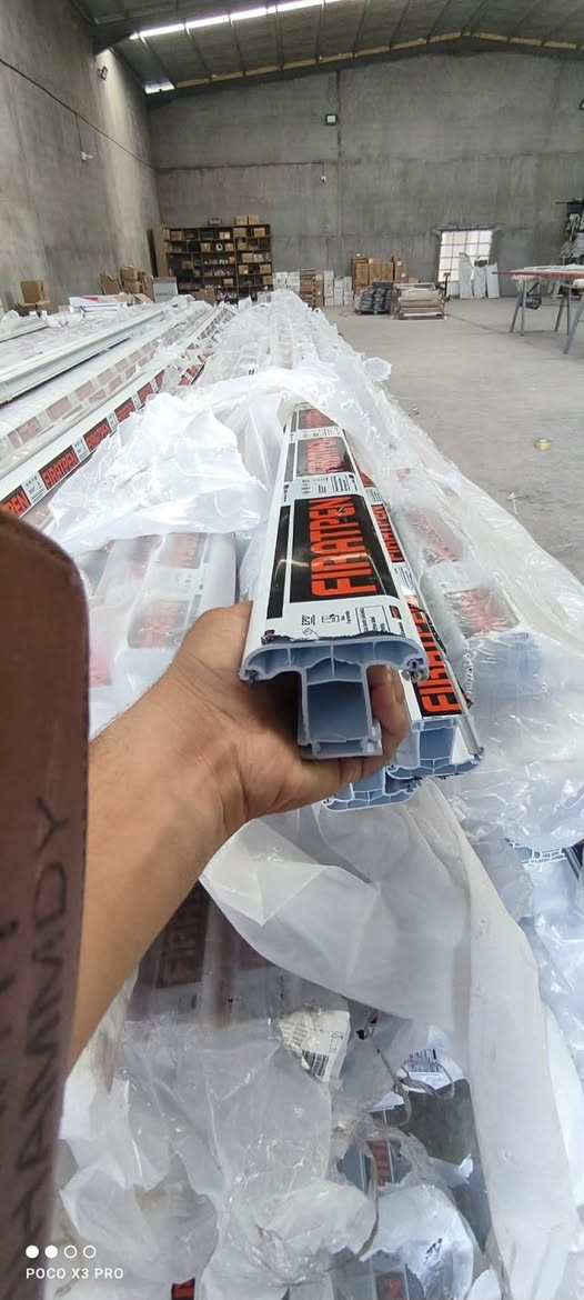 يتوفر مقطع pvc firat pen وباسعار مناسبة
ابو غريب حي غواص 

‭***********‬
