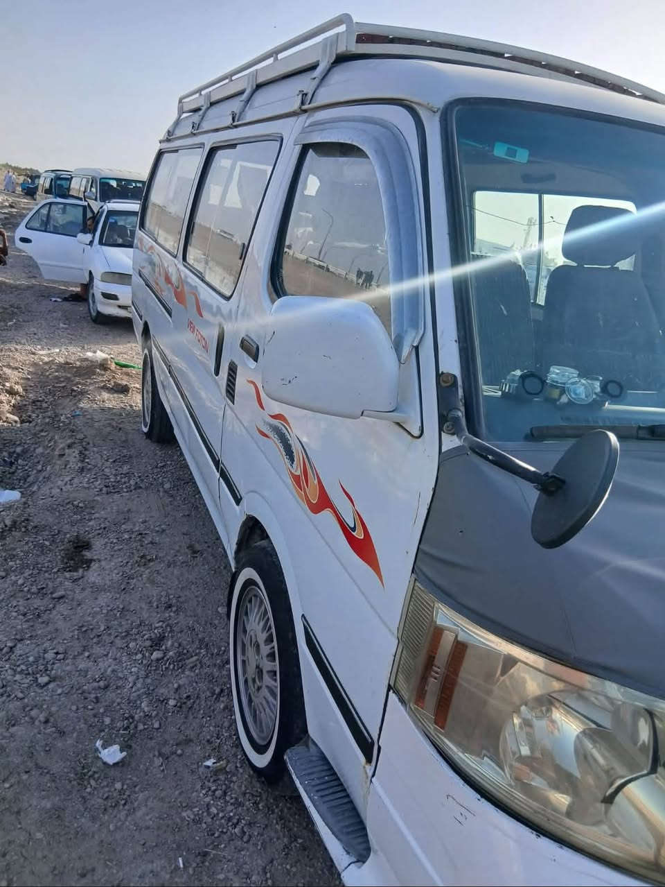 فتون ٢٠٠٩
سياره خير من الله 

كير محرك مكفولات

السياره بيها طخات و معمرات غيرها ماكو 

السياره جاااهزززه كبل للشارع 

شرط التحويل 

السياره ٦٠ ورقه وبيها مجال 

*********** واتس اب فقط
