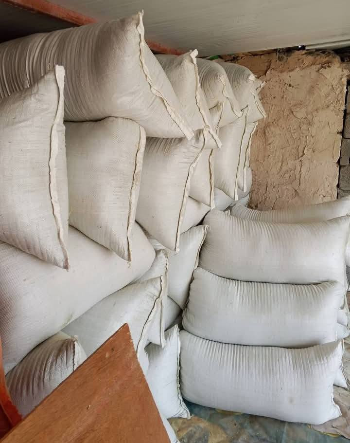 تبن جت للبيع الجيس ب٦ الف الزوج ب١٢ الف مابيه مجال.
المكان بابل .جبله الخربانه شاخه ٤ 
للاستفسار على الرقم التالي 
***********
