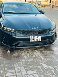 كي5  2022 للبيع وارد امريكي حادث فقط جاملغ مدال المواصفات  المحرك 1600...