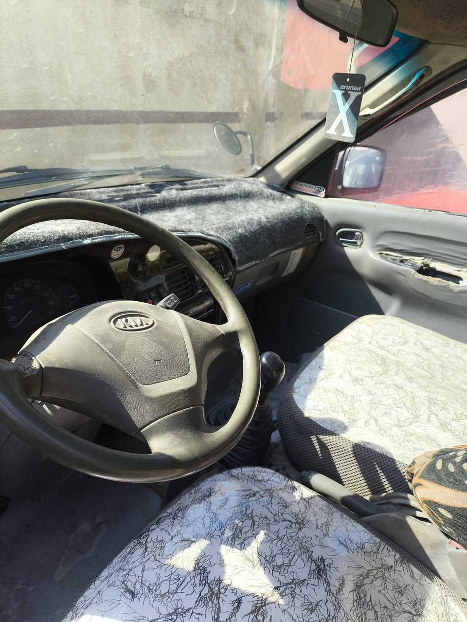 سلام عليكم
عندي بريجو نضيفه وجاهزه 
للبيع 
رقم قادسيه 
الشراي أتصل ***********
مكاني الحله
