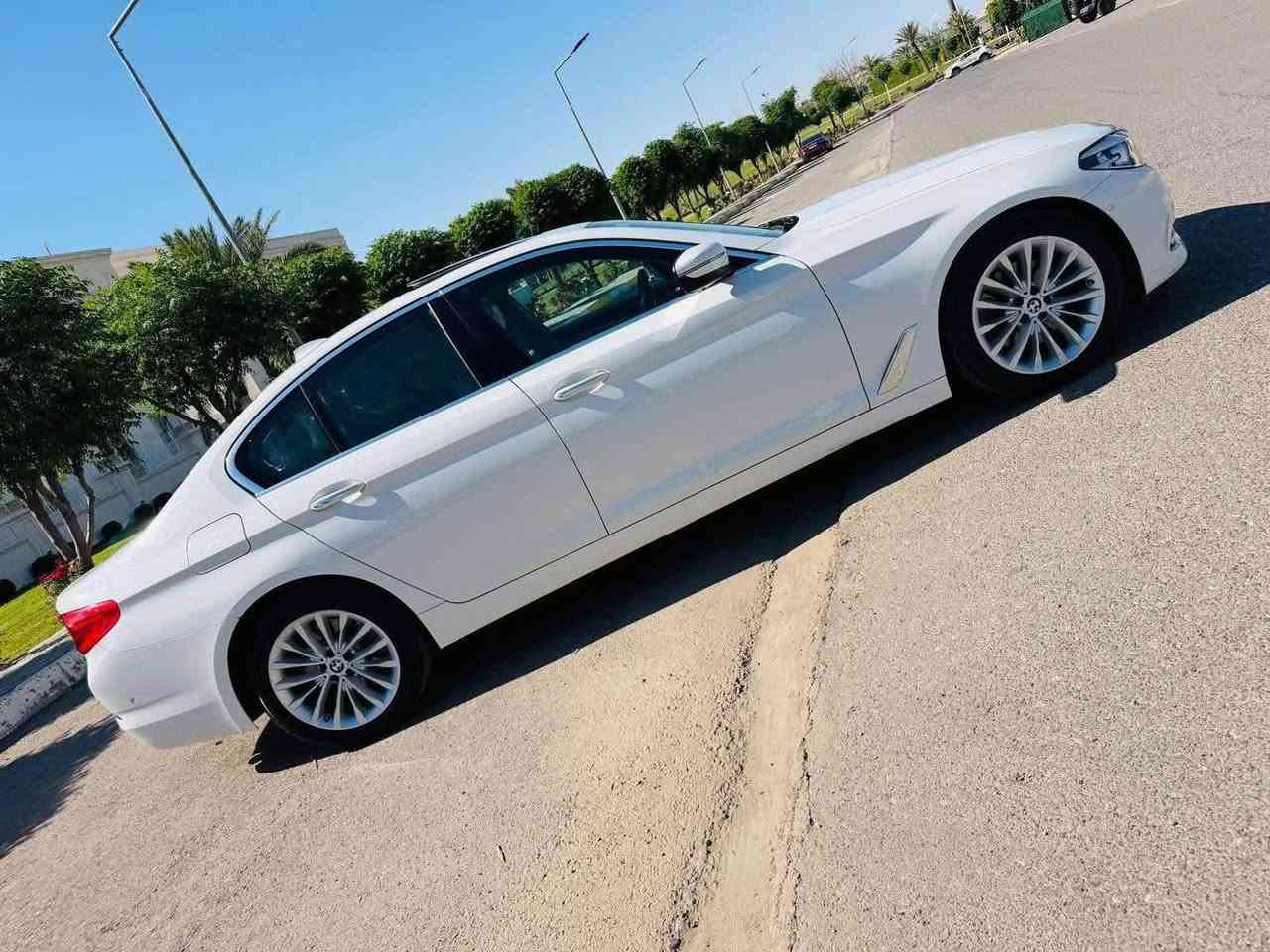 للبيع
BMW / 520i

وكالة شركة العروش 

موديل 2019

السياره كفاله عامه من الصبغ والحادث والتبديل والبارد 

مكفول حتى الدعاميات 

السيارة بعده ع وضع الشركة حيل حيل جديده 

كير مكينه كفاله عامه برغي ممفتوح بيه 

4 سويجات وياها  

ماشية 136 الف كم

مكان بغداد - السيدية

***********
