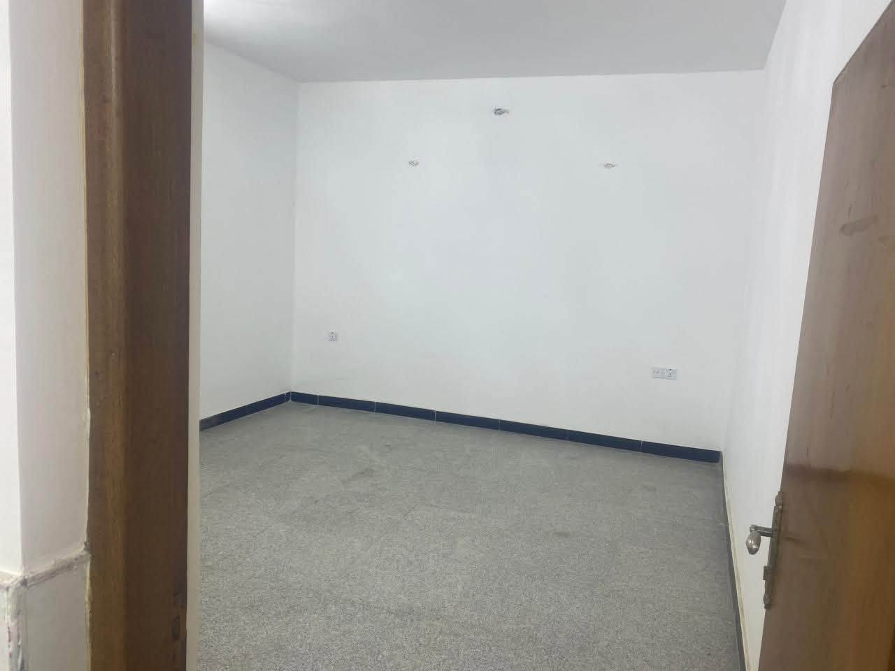 للأيجار في السيديه

شقة طابق اول فوق الارضي ✔️

مساحه 160 متر جدآ نظيفة وجاهزة للسكن ✅

تحتوي على 2 نوم وصاله ومطبخ وخدمات وسطح 🔶

الأيجار 600 الف قفل 🔒 

موقع السيديه الضباط 📍

للأستفسار اكثر ☎️📞

***********
