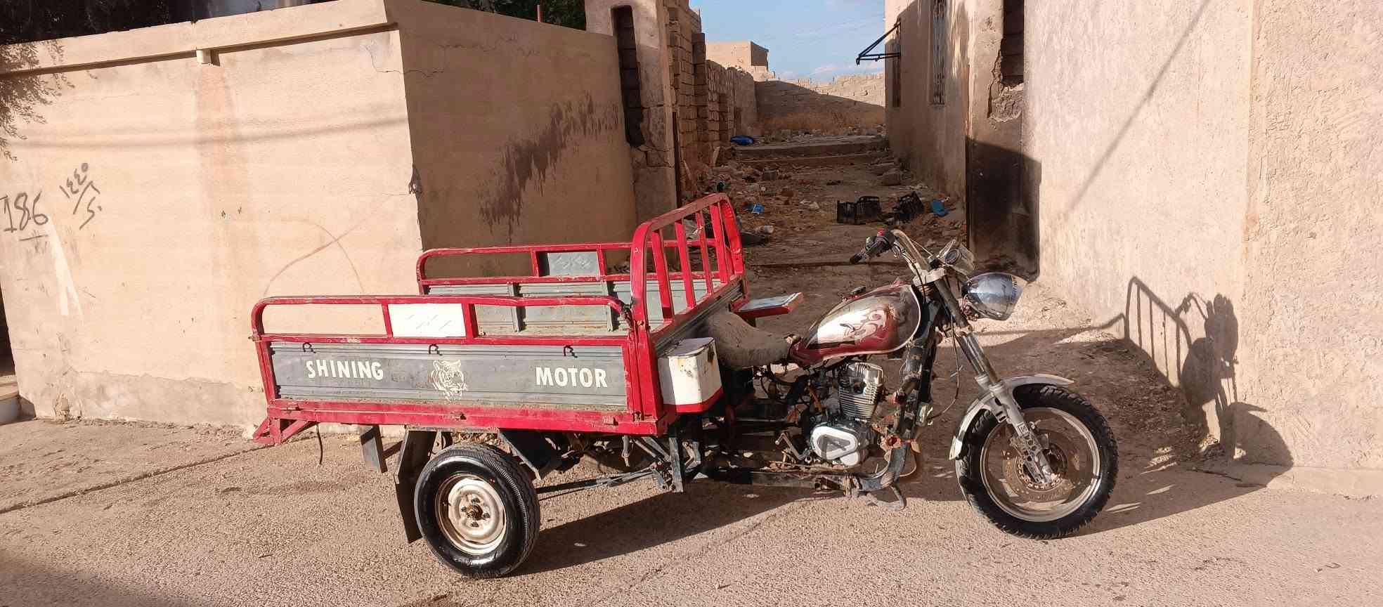 السلام عليكم اخواني ستوته للبيع شغال كامل مال بيت بيه هذا الرقم والثانويه سعر 550 ستوته الكامل جاهز كل شي ما بيه عنوان ناحيه عياضيه شراي يتصل على الرقم *********** ستوته يعني مال بيت
