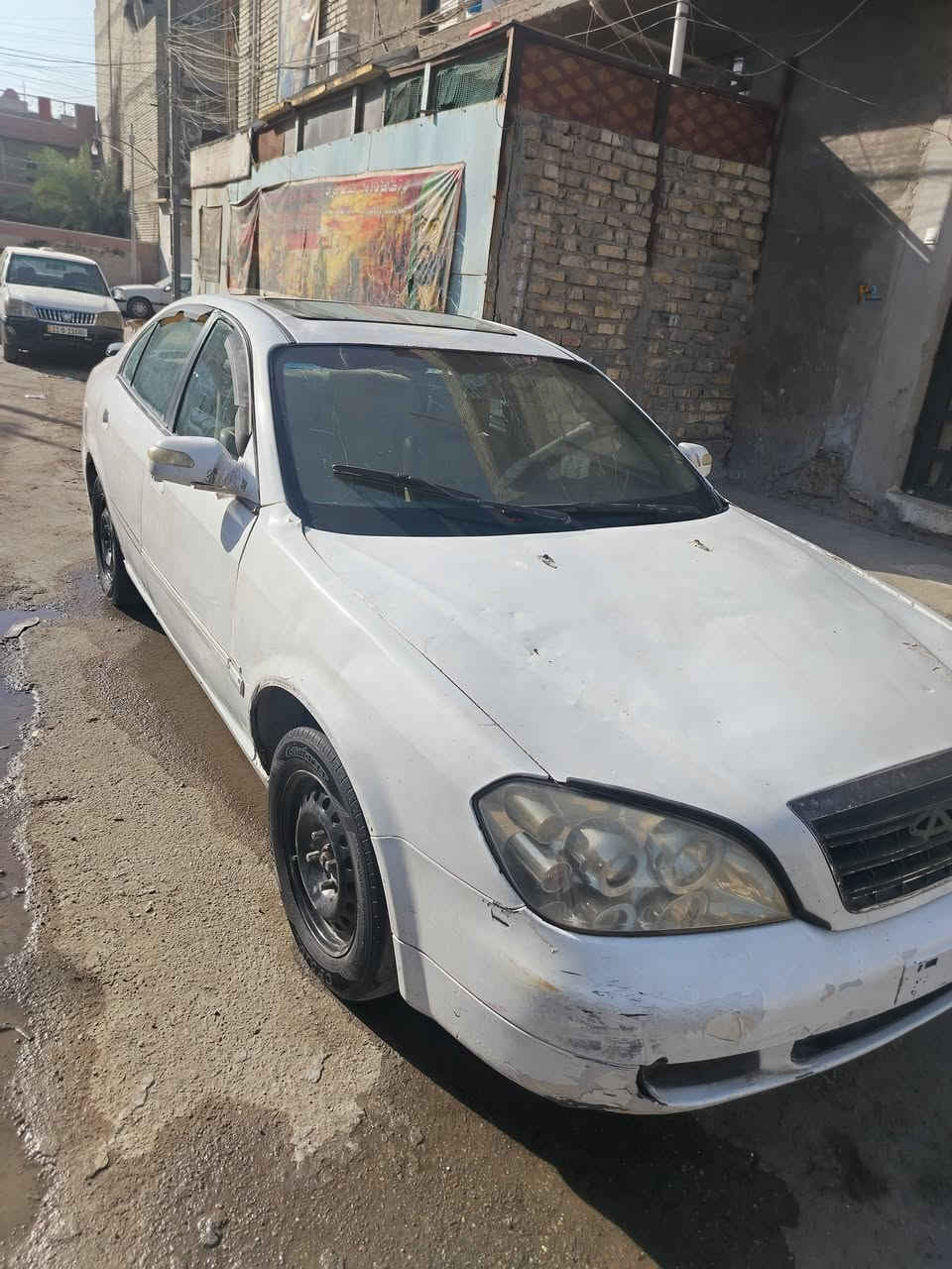استرا ٢٠١١ • كامري ٢٠٠٠ • بغداد باسمي