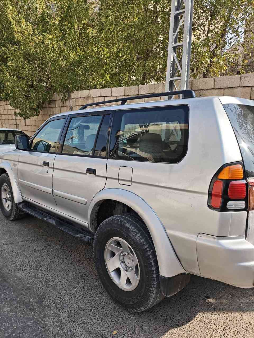 ميتسيبوشي انتافيا مديل 2002 محرك 6 سلندر مكينه كير كفاله حداده تخم تاير تبريد كلها جاهزه مابيها نقص مكفوله من الضربه و التبديل فقط جاملغات خلفيه صبغ العنوان بصره سعر 68 وبيها مجال للبيع او مراوس ***********
