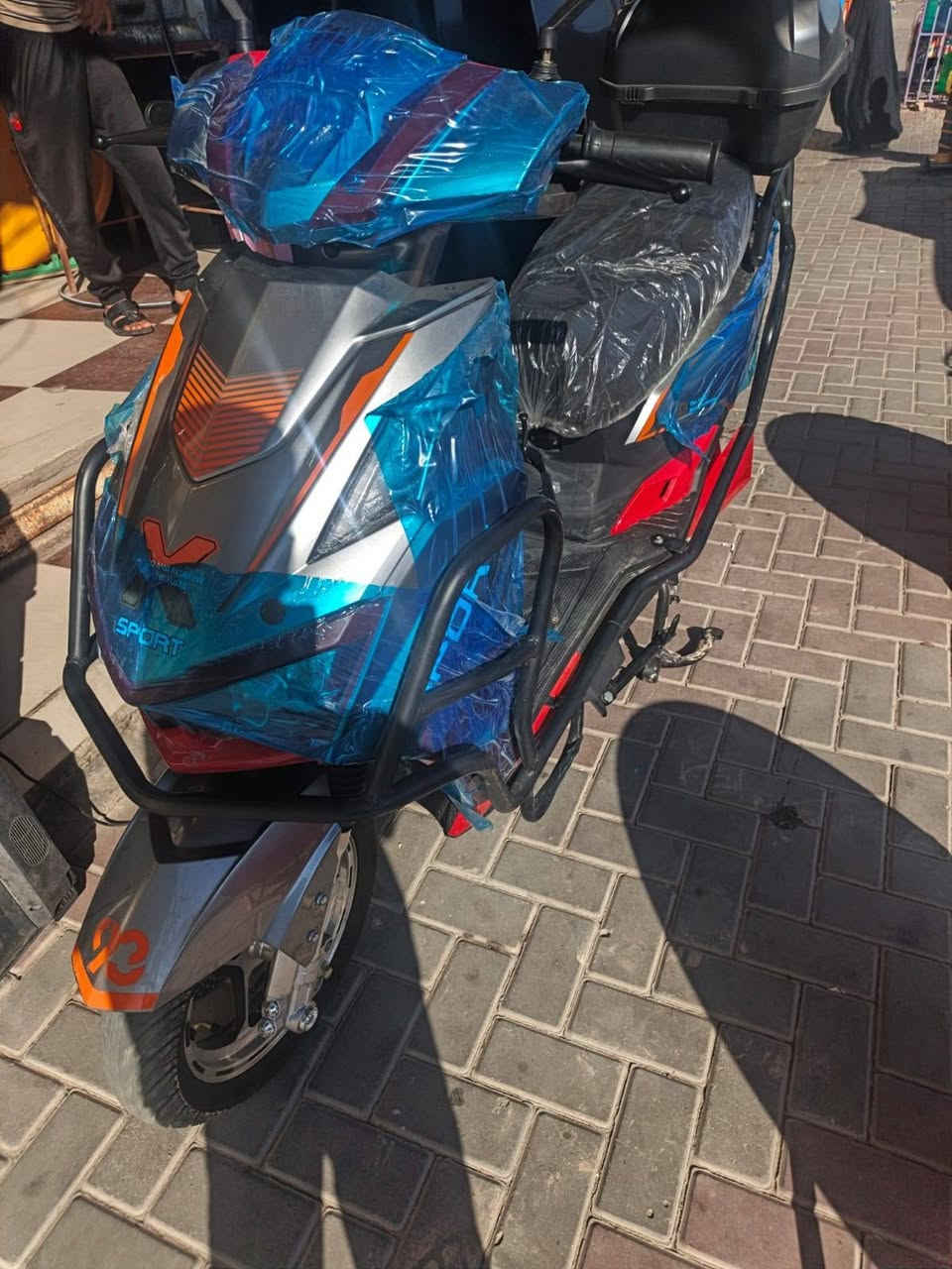 دراجه شحن جديده كامله معا شاحنه مالتها السعر مليون و200 الاستفسار الاتصال بالرقم الهاتف  ‏‪***********‬‏
