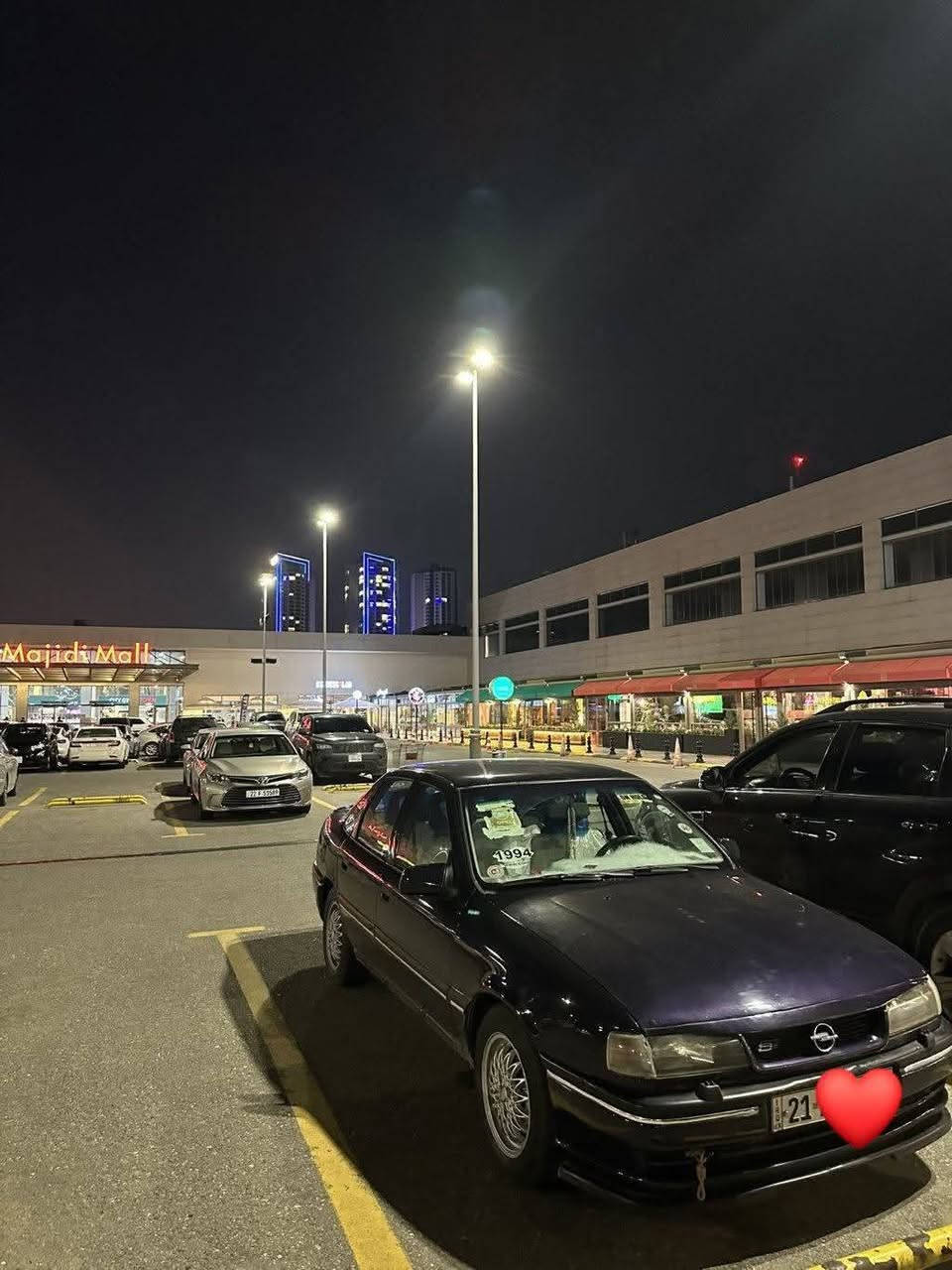 سلام عليكم اوبل فكترا مكينة 20عادي موديل 94ايرباك سنوي خلصان مدتها سنتين و دفتر بنزين وياها ما بي اي عيب مابي خياس و صبغ عام.  رقم تليفون ***********

ئؤپل فكترا مه كين 20عادى 
مؤديل 94 سبوخ عام بؤجوانى ليداروى نييه هيلالى جاكه نكراو خياسى نييه سه نه وى 2سال به سه ر جوو دفتر بنزينى هه يه . ***********
