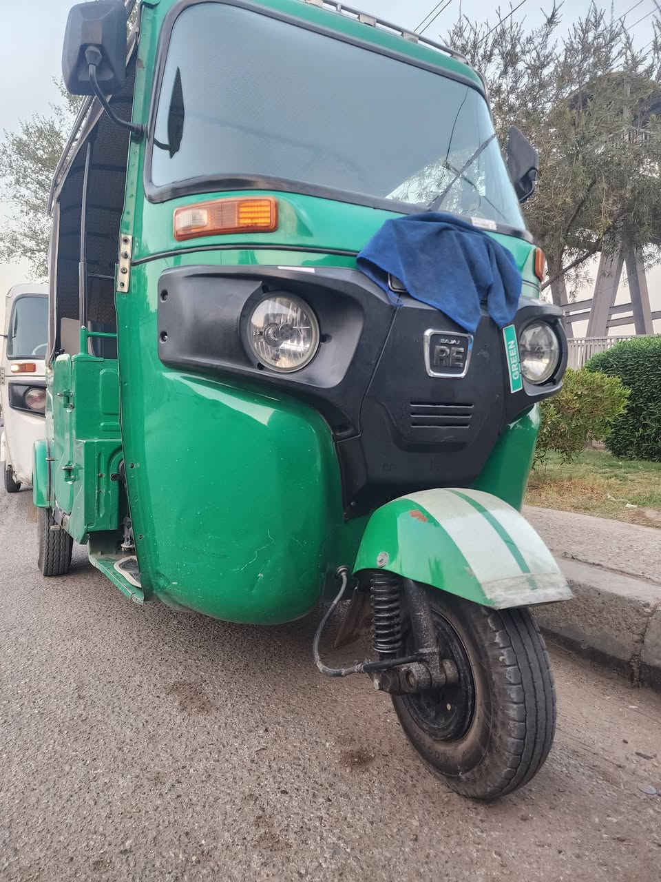 تكتك للبيع موديل 21 كاملمه مكمله متصرف ولا ربع تخم تاير تخم بنزات تخم عنبار ويل دوشمه باتري قماجي لبه سوسج طوافه كابريتر جديد لايت زنون كهربائي كلها شغاله رقم انكليزي 29 واسط مكان تكتك بغداد الدورة رقم ***********0 سعر 7 و 700 بيها مجال
تحويل تاجيات رستميه وين ميعجيك ماعندي واتساب
