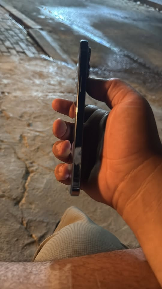ايفون ١٣ • كفاله عامه • ظهره مكسور