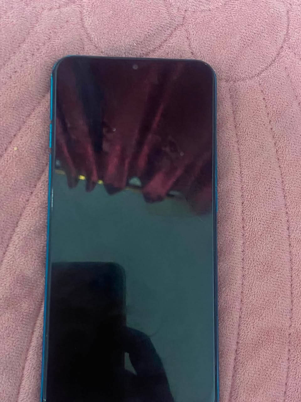 للبيع ردمي نوت ٩كلشي مابي جهاز نضيف سعر ٨٠بي مجال شويه ابو ٥٠لا تعلق للتواصل ***********بي وتساب
