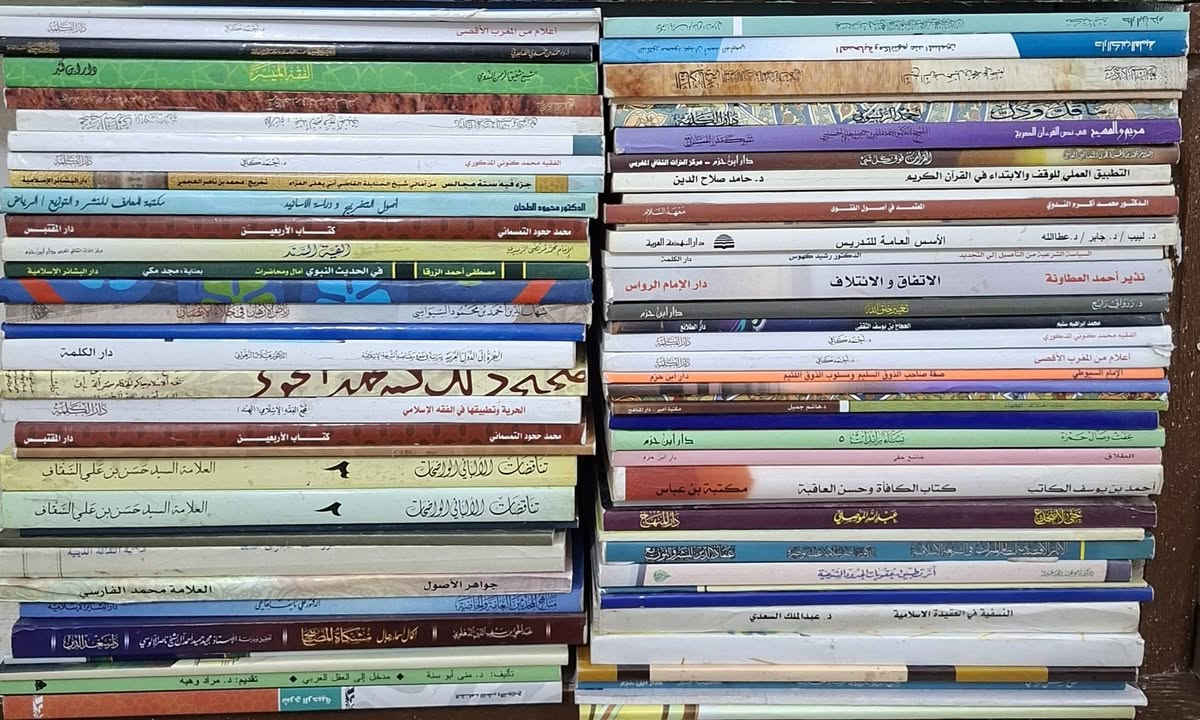 ٣٥٠ كتاب • خان القلعة • غلاف ورقي
