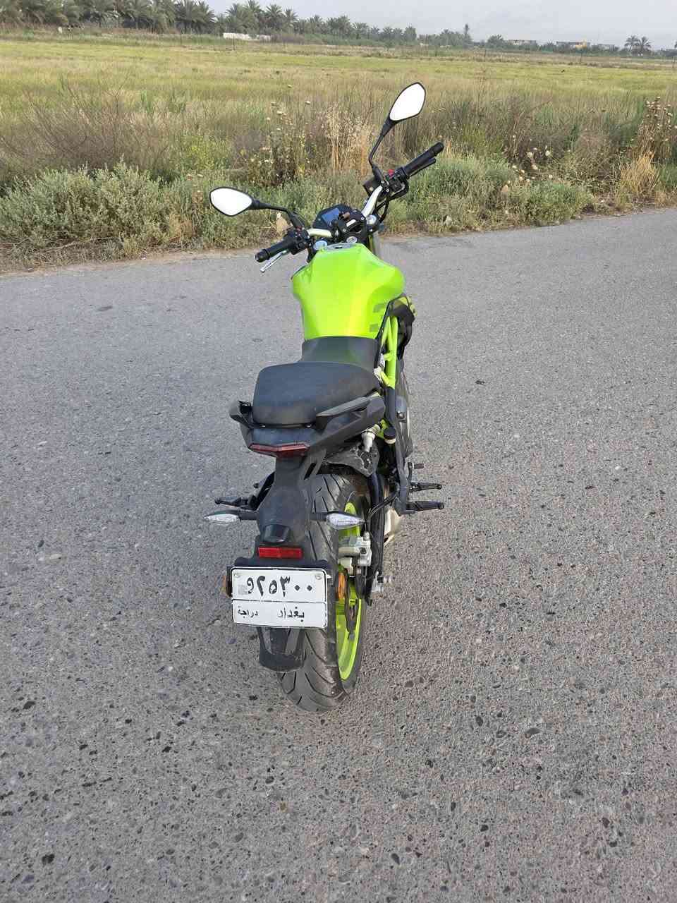 السلام عليكم من رخصة مسؤال الكروب
دراجه بنلي مكينه 300cc  بستمين دراجه بعدها جديده على وظع الشركه ماشيه 43 الف اي نقص مابيها برغي مامفتوح بيها مرقم بغداد بسم الشركة  وبيها وكالة تحويل من الشركة بعدها بظمان  بيع او مراوس بدراجه  بوكسر او دايوان مرقم بغداد او ديالى الي مايعرف بسعرها والي مجانيها لا يدك ولا يراسل 
سعر(25 $) ورقه 
مكاني ديالى الحويش قرب مطعم سامان السياحي 
***********
