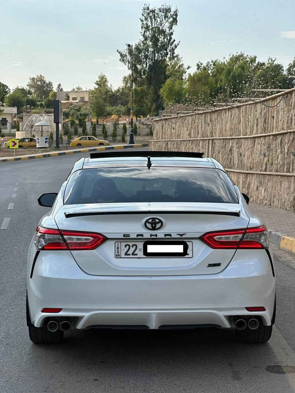 السلام عليكم

كامري XSE

موديل 2019 

مرقم اربيل 

شرط التحويل 

سنويه جديد

ماشيه ٩٠ الف ميل

.

بيها تعديل بارد صغار

مكانين صغار باب النفر وباب وره النفر 

.

المواصفات 

بانوراما 

كشنات جلد 

بصمة تشغيل 

هاند بريك بصمة 

تدفئة كشنات 

اوتو هولد 

ثلاثه انظمة قياده 

شاشه كبيره 

تحديد مسار 

مانع انزلاق 

كروز سرعه 

كشن امامي كهرباء 

قطعتين تبريد 

وبقية المواصفات المعروفه

.

الموقع الموصل برطله

لمعرفه السعر الاتصال على الرقم 

*********** الحمدانية, نينوى
