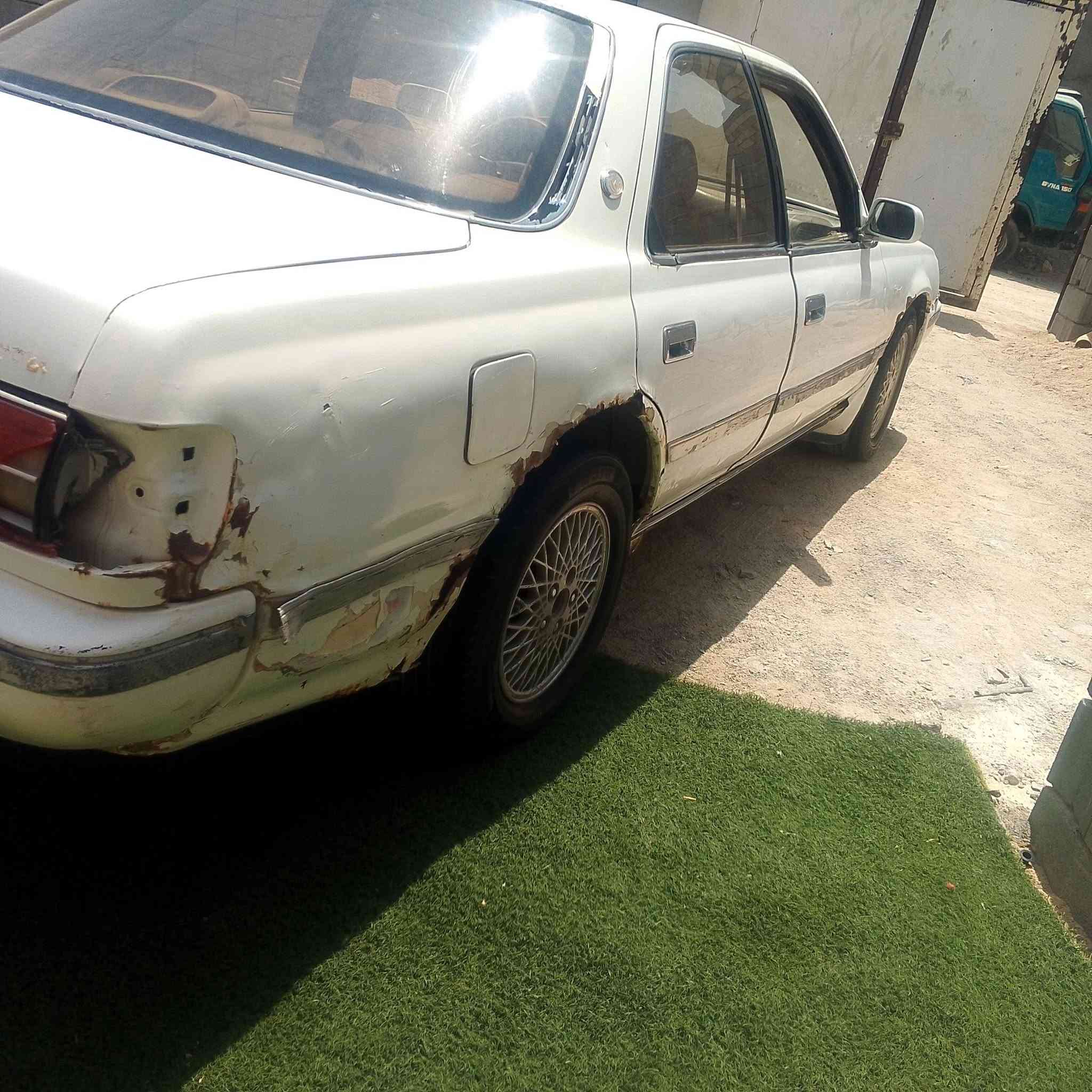 سياره كرسته كصيف موديا 91 سنويتها 28مشروع وطني رقمها بصره  السعر 22 العنوان البصره رقم الهاتف ***********
