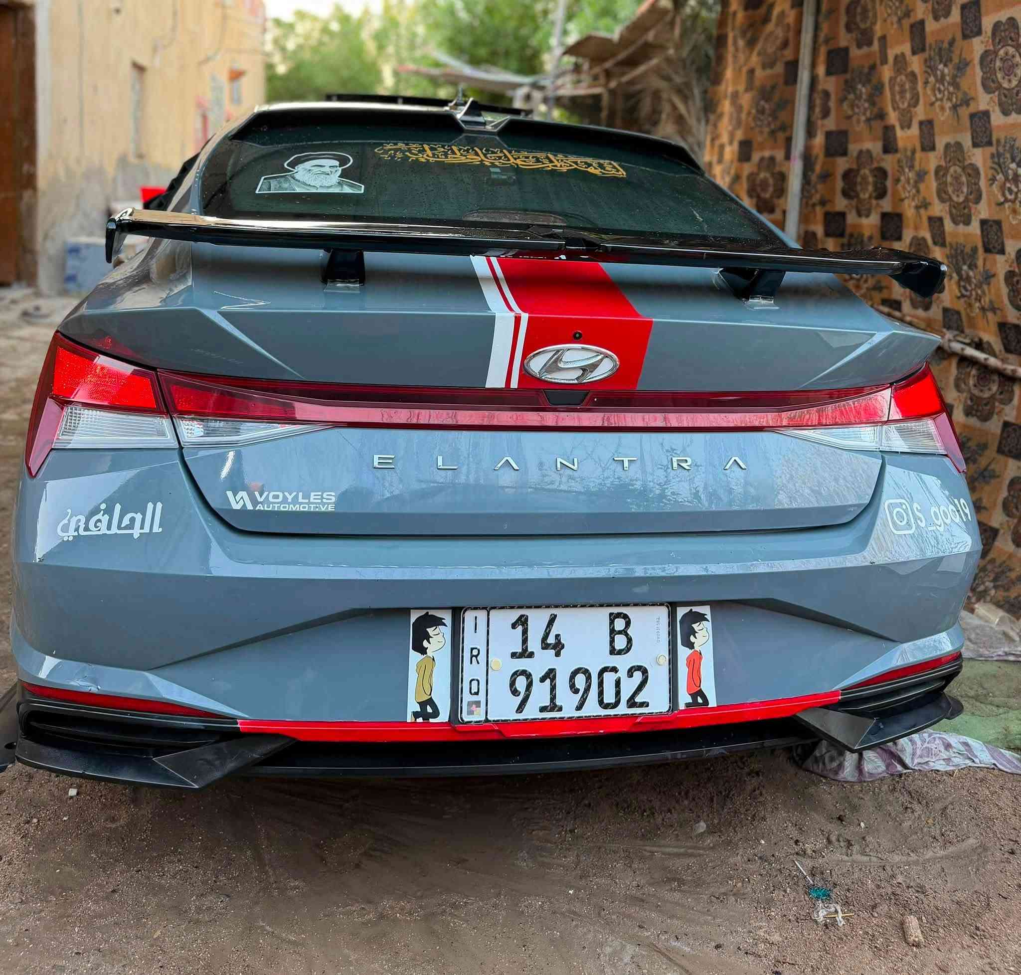 اقره قبل لاتخابر 
قبل كلشي ملاحضه (الكماليات الي عله السياره اذا جنت ترقبهن اعوفهن الك واذا ماتريد انشف السياره وتاخذه بدون كماليات ونفس السعر 
النترا موديل 22وارد امريكي السونار بلمنشور ماشيه67الف كيلو السياره جرفتها حلوه وعله ايدي  مداريها متروسه رادرات شاد نشره للغرفه تحكم بلوتوث بالموبايل لون سمنتي رصاصي غير محدد  السياره ب اسمي حره السنويه ل2030 المكينه الفين دوش السياره حيل معتني بيها ومداريها  تخم تاير جديد صارلي شهر شاده  والسياره ماشتغل بيها تكسي شخصيه الي ودهن كله الاصلي اديرلها وكله بانزين محسن  ملاحضه الفتحه للكشخه وهميه وشايف خيرها الياخذها السعر 145وبيها مجال
البصره الجزيره الفيروزيه ***********
