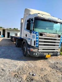 سكانيا موديل ٩٨ • حجم ٤٢٠ • شاصي مكفول