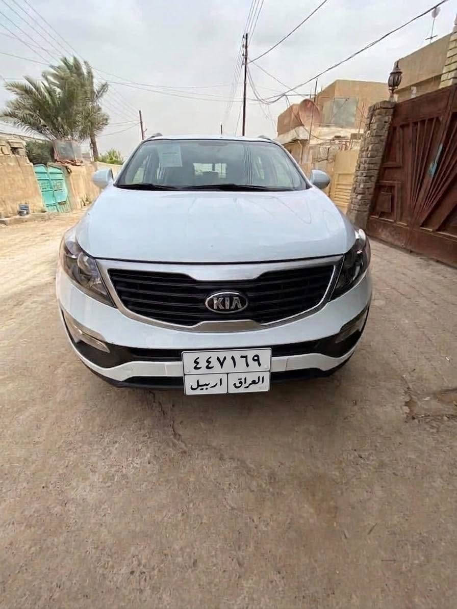 كيا سبورتج للبيع موديل 2014
خليجية مكفولة من الضربه والصبغ بيها بس بارد 
قليل سياره رقم أربيل تحويل ثاني يوم رقم الهاتف
***********

