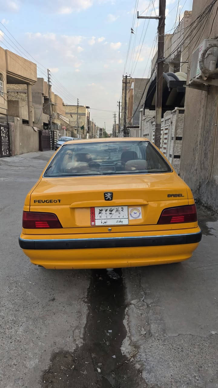 السلام عليكم بيجو بارص موديل 20 للبيع السياره بعدهه جديده وما متعوبه تايرات وصدر امامي خلفي خير من الله تبريد ثلج كير والمحرك مكفولات السياره ما داخله سمكره ولا صبغ بس هاي الضربه بالباب ضربه طابوكه وما صلحتهه والسياره ماشيه 59 الف حقيقي على فكره الاسبير ما نازل بالكاع رحمه على والديكم المو شراي لا يضل يعامل ولا يكسر بيهه والسياره عظمتهه جديده وما متعوبه مجرد اروح بيهه للدوام وارجع السعر المطلوب 66 وبيهه مجال بسيط جدا السياره ماخذهه من المصرف بالقسط وموفيهه بس باقي على كتاب رفع الحجز من المصرف للمرور للاستفسار ***********
