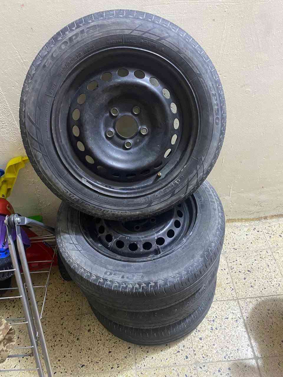 طقم تايرات • رنگات نيسان • حجم ١٦