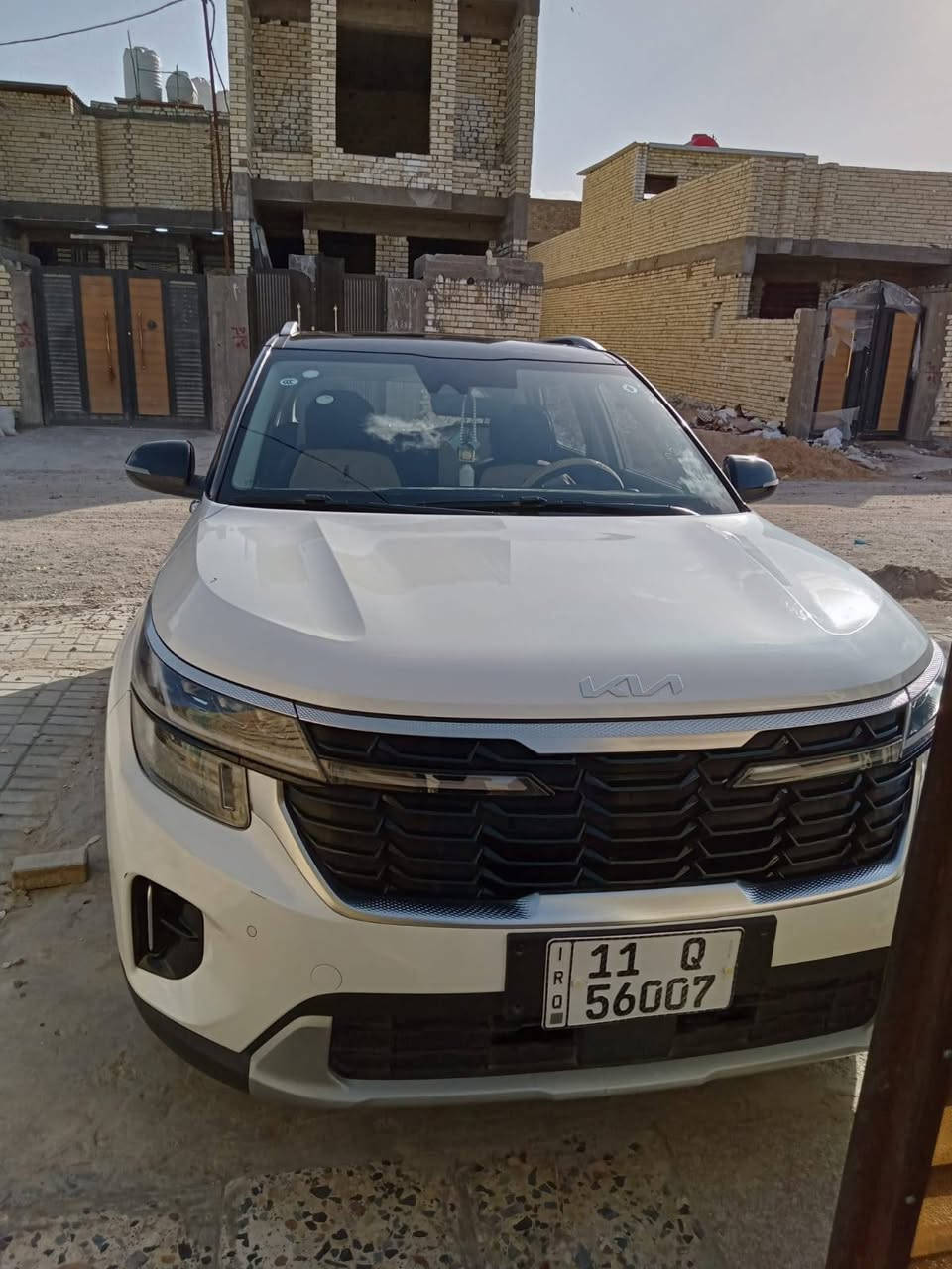 السلام عليكم كيا سيليتوس 2024 فول مواصفات بصمة بانوراما حساس امامي خلفي كاميرا خلفية دوارة سايد بريك بصمة تحديد مسار حساس اطار مانع انزلاق اوتو هولد 4 وضعيات قيادة رادار امامي 2 كولر شاشة متصلة ماشية 11 ألف مكفولة من كلشي عده كم شخط بالبلاستيك موضح بالصور .العنوان البلديات ضياء الحلفي*********** بغداد, العراق
