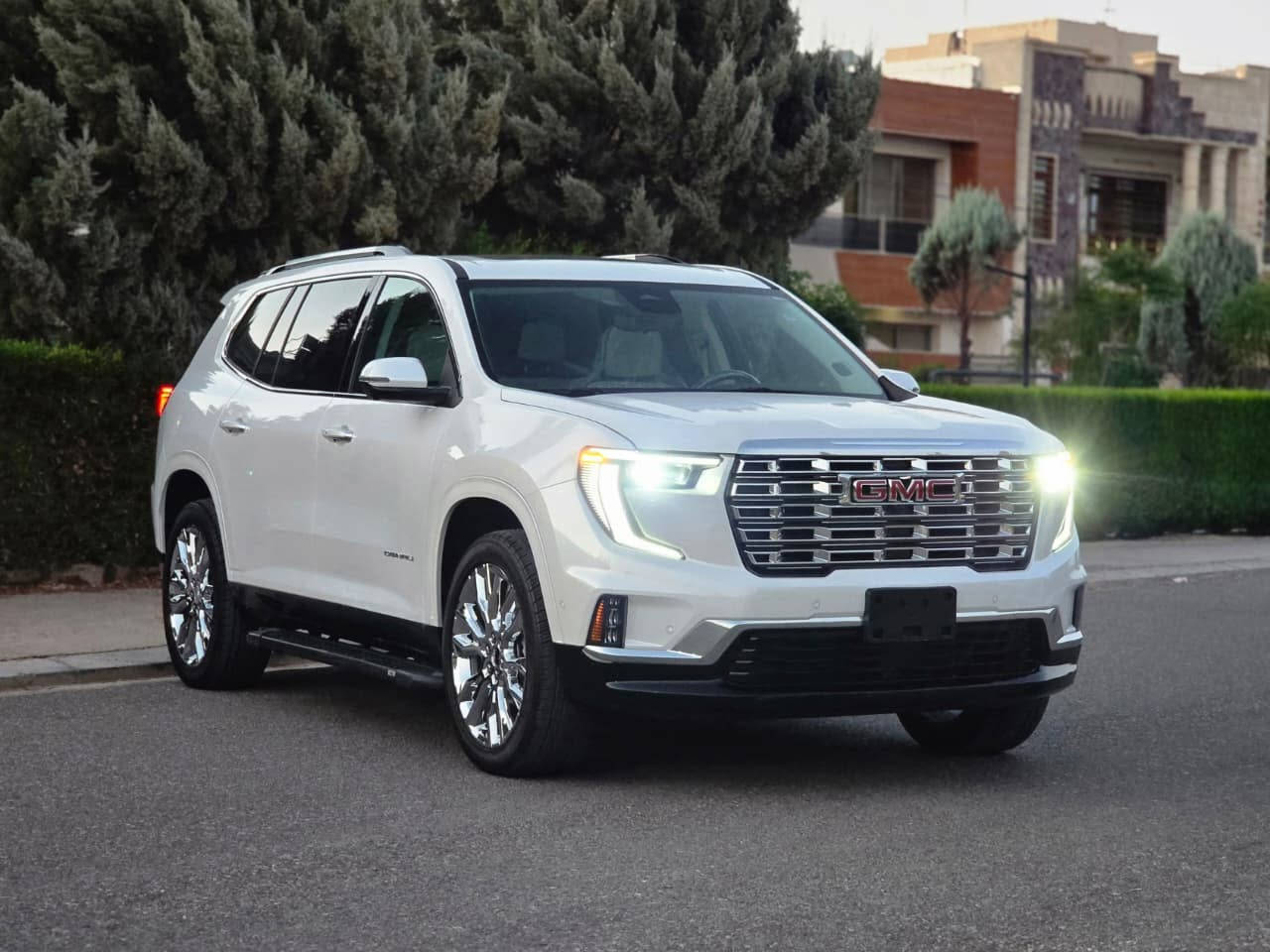 GMC Acadia Denali 2024
فول مواصفات
ماشية فقط 5,400
بدون رقم، السيارة موجودة في أربيل
رقم الشاصي: 1GKENLKS4RJ189383
3 قطع صبغ أمريكا
للاستفسار:
***********
***********
