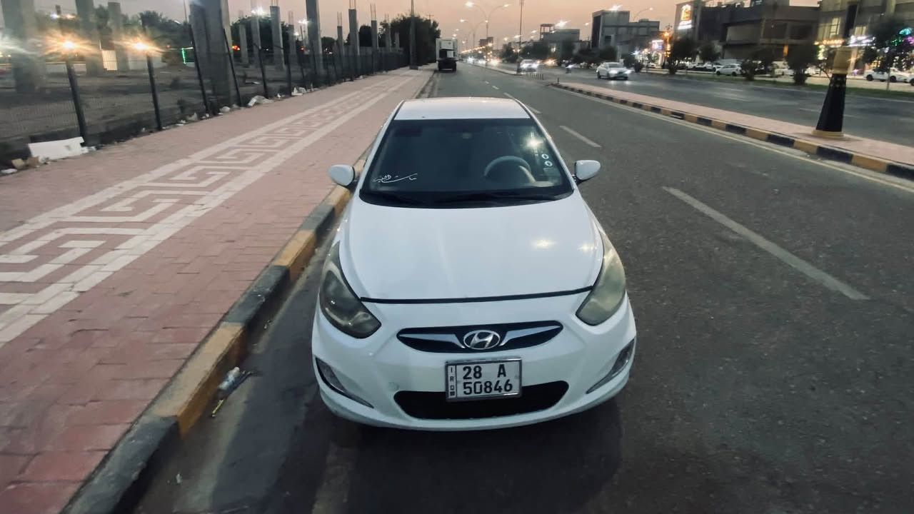 اكسنت • ٢٠١٣ • نجف