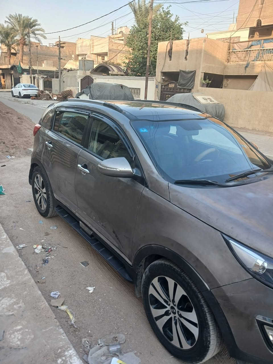 السلام عليكم اخوان عندي سبورتج موديل ٢٠١١ خليجي محرك 2400 دوش المرغوب فول مواصفات رقم بغداد بأسمي بيهه ثلاث قطع يرادلهن صبغ  بدون دواخل والباقي مكفول السعر 100وبيهه مجال بسيط للطيبين سياره جاهزه عوزهه بس صبغ العنوان بغداد الكماليه
***********
