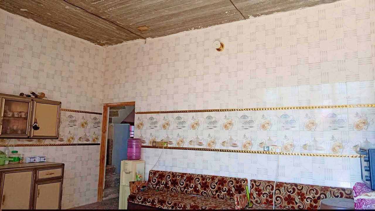 دار للبيع يقع في حي الشرطه الشارع الأول المساحه 250 م مستعجل على البيع السعر 35 مليون وبيه مجال
يحتوي على غرفتين نوم 4×5
هول 7×4
مضيف 6×4
مطبخ 5×5
مجمع صحيات داخلي وخارجي
السقف مسلح الارضيه كاشي
البناء حديث
للتواصل الاتصال على الرقم *********** خاص ما اجاوب فقط إتصال
دار للبيع يقع في حي الشرطه  زراعي تحويل مباشر الشارع الأول المساحه 250 م مستعجل على البيع السعر 35 مليون وبيه مجال

دار للبيع يقع في حي الشرطه الشارع الأول المساحه 250 م مستعجل على البيع السعر 35 مليون وبيه مجال
