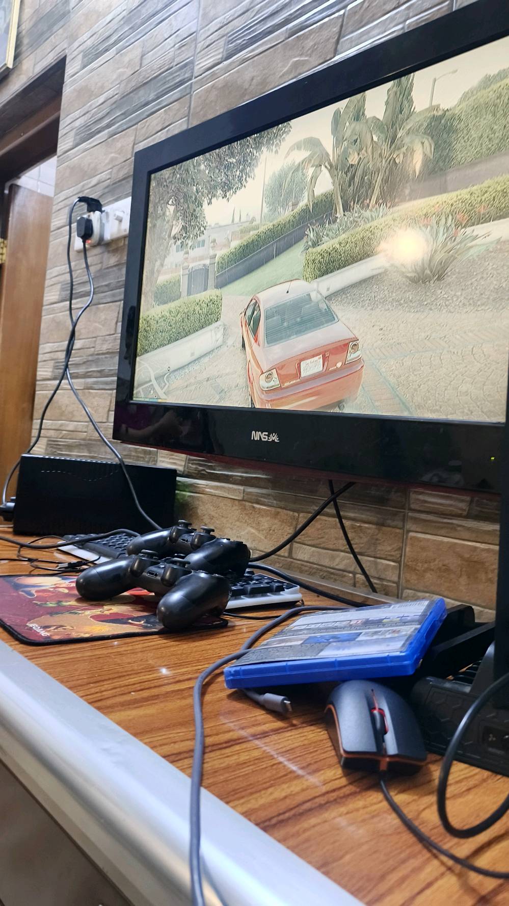 سلام عليكم بلي فور برو  أون لاين مفتوح لتنضيف  فقط ومع يوسبي ويدات تلاثة   ملاحظة اليدة الثانية حرف الو ميشتغل فقط وقاعدة بلي  مكاني بغداد الجديدة سعرة  ويا يوسبي ويا قرصين جيتي أي وفيفا 23  مكاني بغداد الجديدة ذاكرة نص تيرة نضام 13.52 سعرة 275