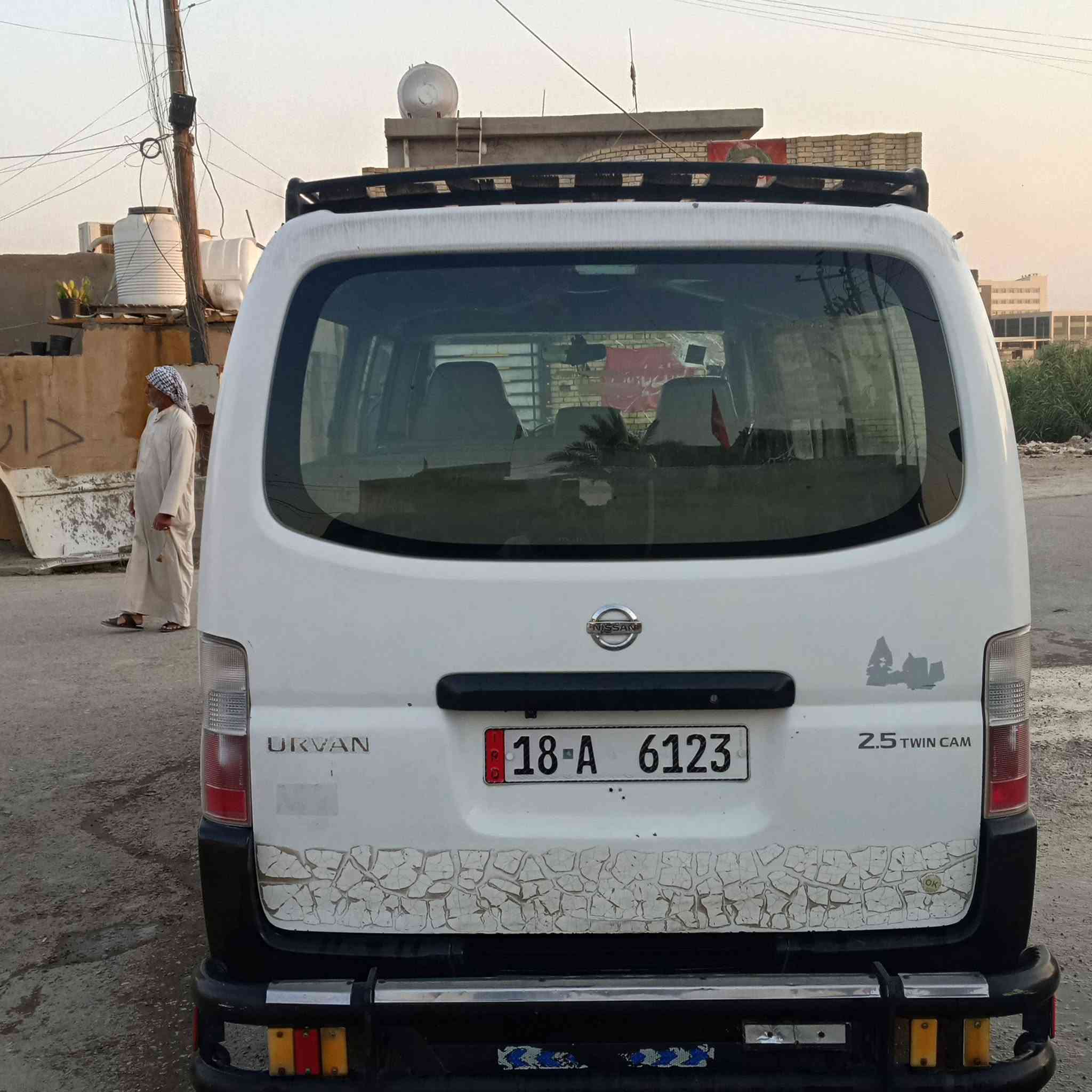 سلام عليكم سياره لبيع السعر خاص توصيل على *********** المكان بغداد
