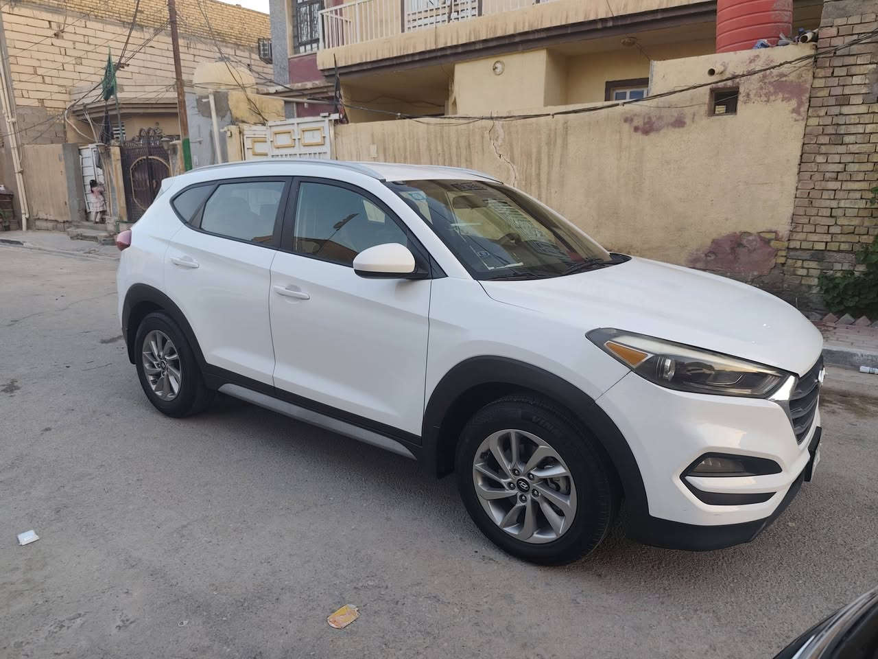 توسان 2018 امريكيه حادث فقط بنيد 
السونار موضح بلمنشور شوفه واتصل 
محرك 2000 مامفتوح 
السياره ماشيه 49 km 
رقم كربلاء ومكاني كربلاء 
                            السعر 148$ ورقه 
                ***********
