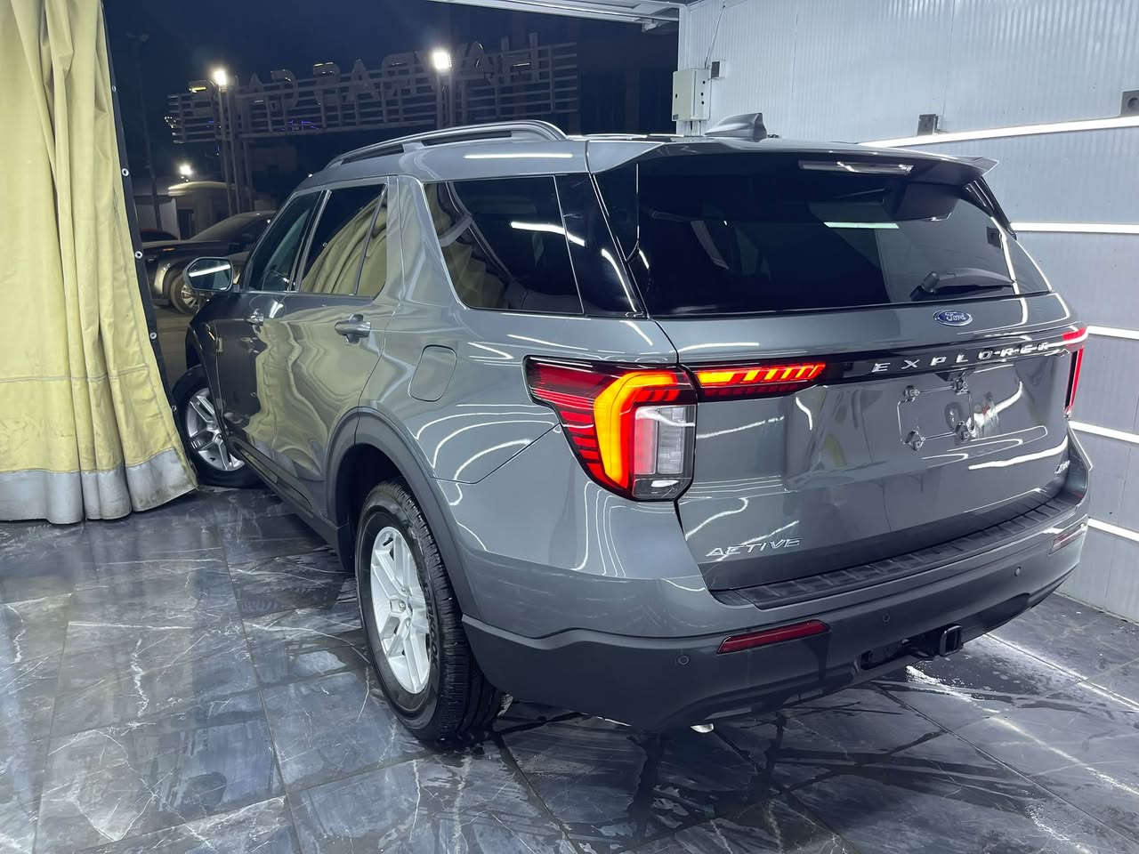 ١:وارد امريكى موديل ٢٠٢٦.
2: 4*4 4WD
Ford explorer 2026 active
٣:حجم مكينه = ٤ سليندر توربو ٢.٣
٤: المسافه المقطوعه ١٨٠٠ مايل
٥: حاله السياره= ١ جاملخ صبوخ و بدون داغل.
رقم كاتى سليمانى
سعر =٢٩٥٠٠
عنوان سليمانى *********** whats up
