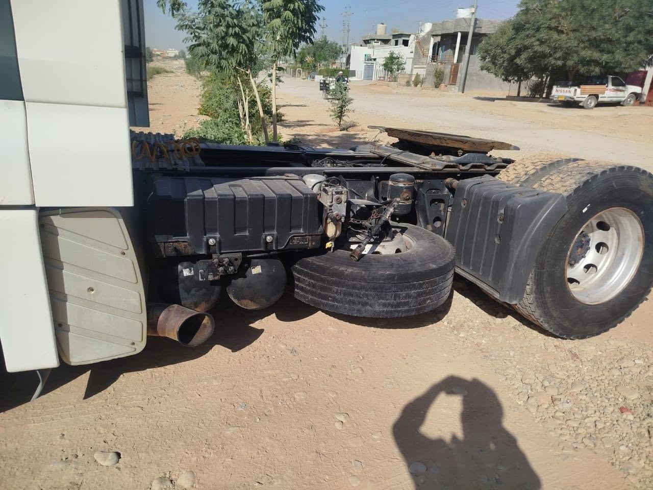 مان 2003 410بم ونوزل كير عادي مكفولة السعر 170وبيهة مجال المكان فلوجة ***********
