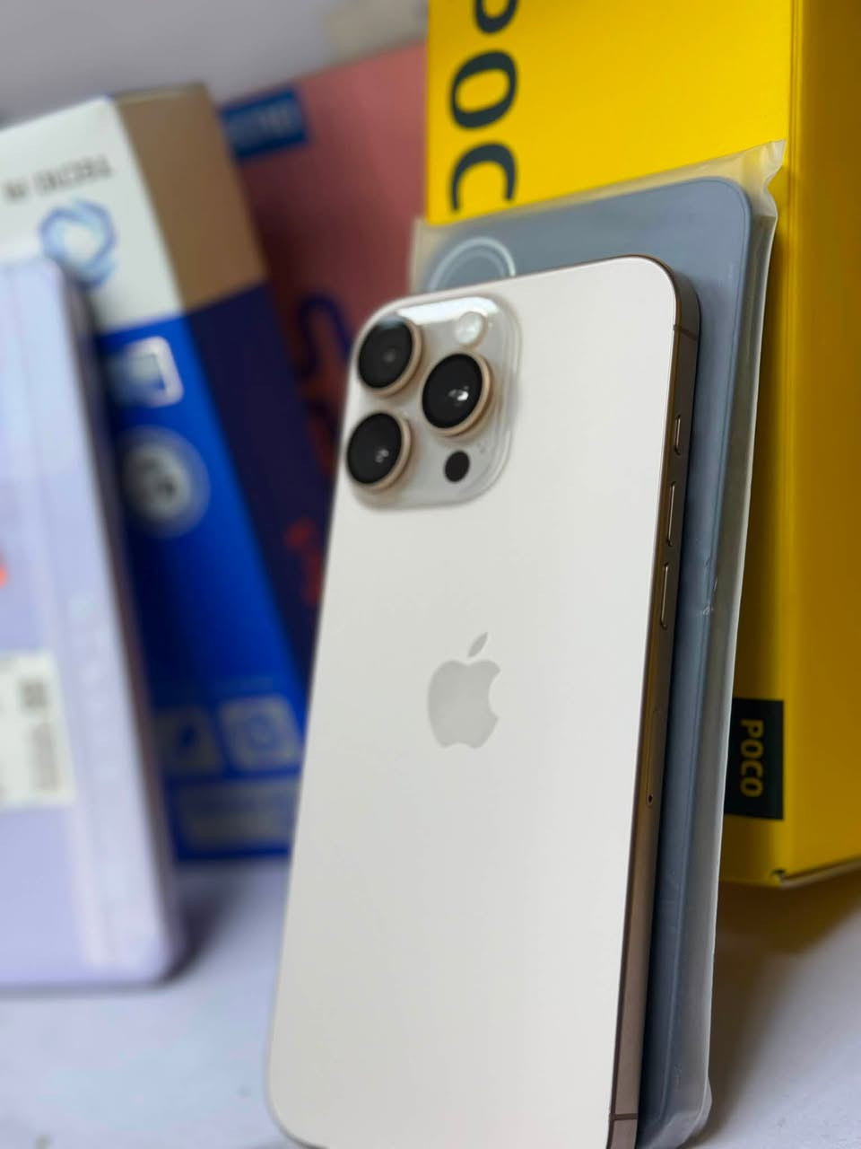 � للبيع – iPhone 16 Pro Max 📱
✨ الموديل: iPhone 16 Pro Max
💾 السعة: 256GB
🌍 النسخة: عربي (شرق أوسط) ماستر 
🔋 صحة البطارية: 92%
🎨 اللون: تيتانيوم الصحراوي المميز

✅ الجهاز نظيف جدًا وحالته ممتازة، 

📞 للاستفسار والحجز:
***********

📍 العنوان:
مكتب روتانا للاتصالات
شارع الخليج – قرب المحكمة – مقابل شركة الخمائل.

🌹 أهلاً وسهلاً بكم، ونرحب بجميع استفساراتكم
