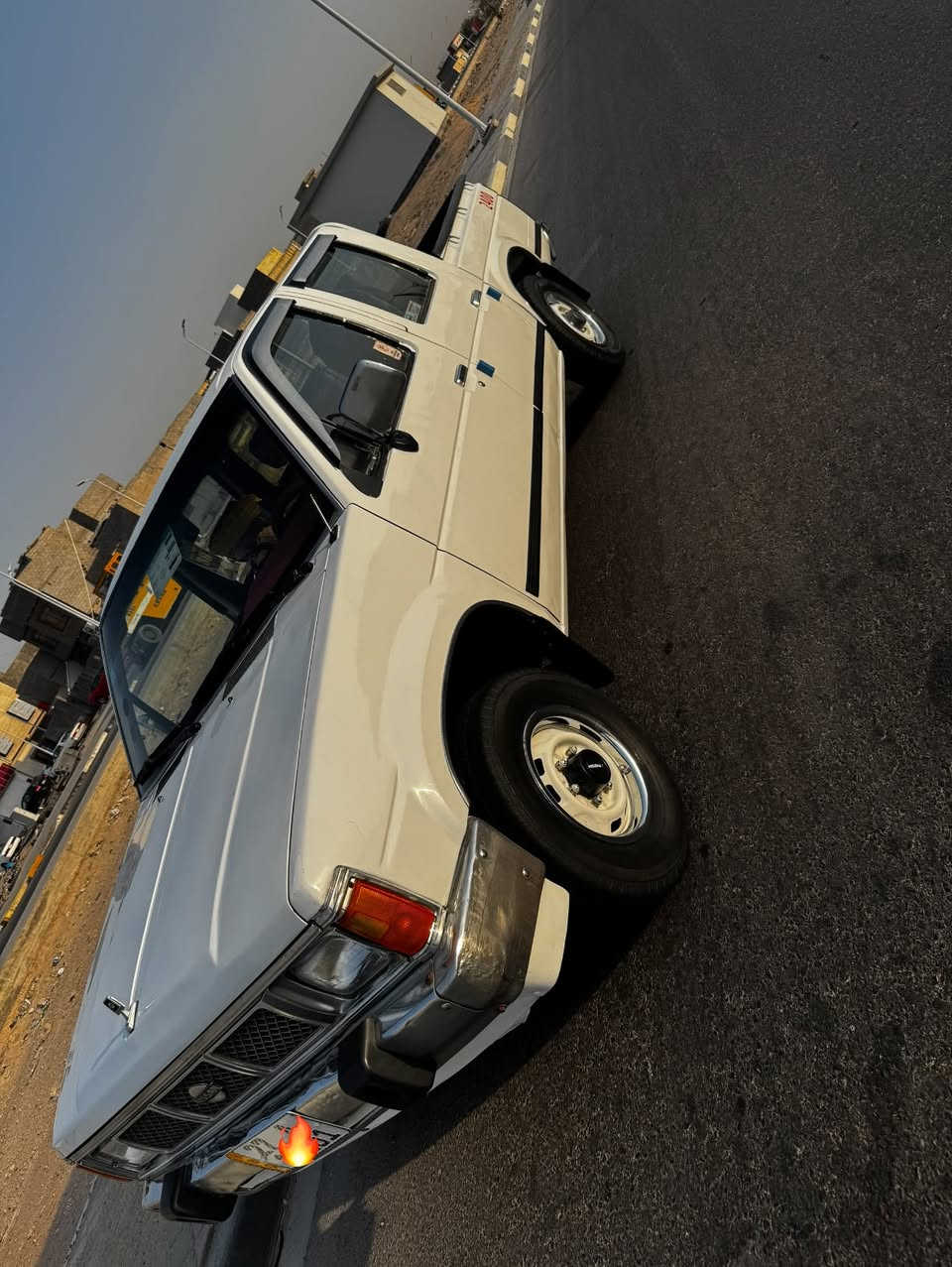 نيسان 1990 رقم ذي قار دولي سنويه 31 محرك 2400 بلاد كير كله جديد حداده تبريد جام اوتو باور تخم تاير سياره جاهزه من كل النواحي العنوان البصره الزبير السعر 65 وبيها مجال ***********
