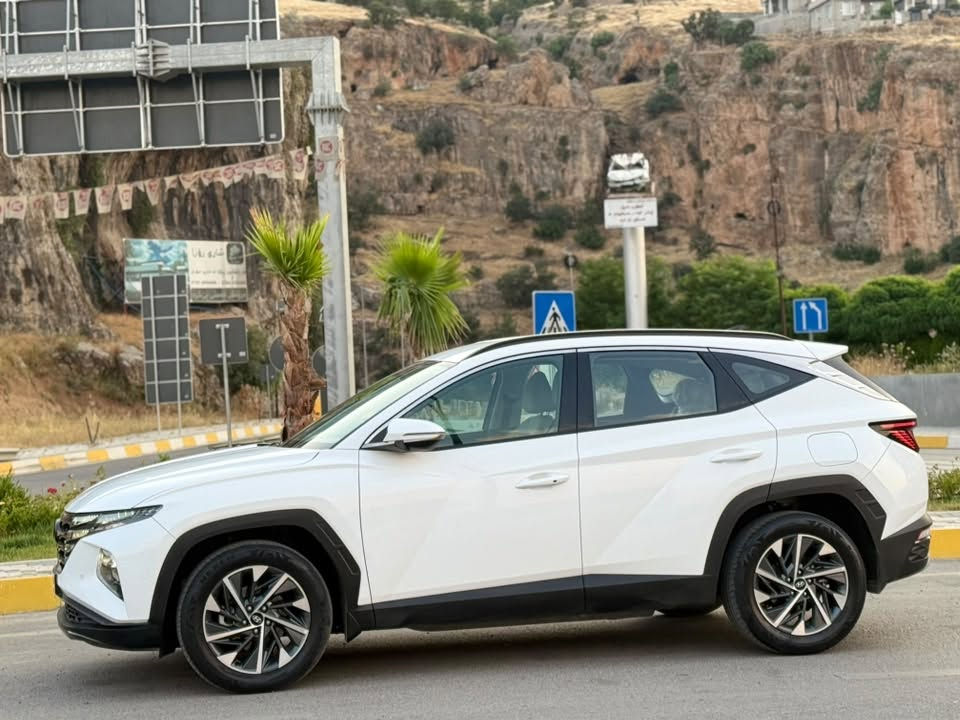سیارەکی نوئ

هۆندا تۆکسۆن خەلیجی مۆدیل2024
فول فول تەنها پانۆراما نیە 

10پارچەیە لەسەر ساخەی بئ دعم پارچەڕەشە
لەپاش دەپارچەقنج وقۆپ وشوخت وساردەکوت
تەرزە هەمووی  بەشەرت 
سیارەکە وەک سفڕە نموونەیە 
پاکەتیە لەجوانی 
70وهەزار بەسەرەوە ڕۆشتیە 
مکینە٢٠دووش مڕغووب
بەناوی خۆمە تحویل وغڕامە
هەموو شتی بەزەمانە

نرخ لەکۆمینتی dasty2soran cars دانرایە

ژ- خاوەنی واتس ئاپ وکۆڕەك وڤایبەر بەردەستن

***********
