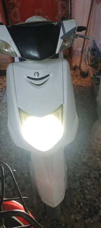 دراجه سكنس نسيه ما بيها اي نقص كهربائيات كلها شغاله سعر 350 العنوان بغ...