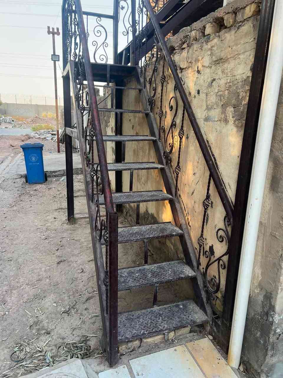 بغداد • السريدات • درج خارجي