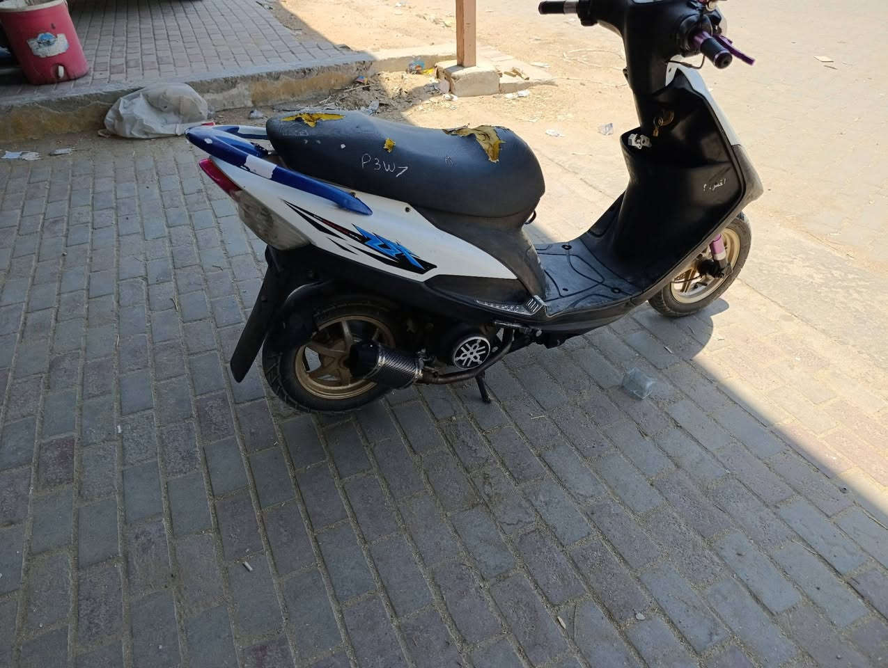 ماكس عدله كفاله عامه ماعايزه برغي. دبلات وياله بلاد. صالنصه مو وياهه. سعر750وبيه مجال موشراي اطلع كبل ***********
