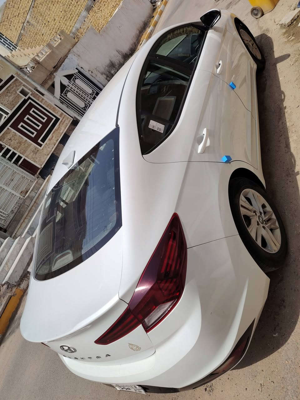 النترا ٢٠٢٠ محرك ٢٠٠٠ كير Atm ماشيه ٨٠ الف  تايرات وباتري جدبد السعر ١٣٣ 
الاتصال ***********
حادث أمريكا وسونار مرفق

